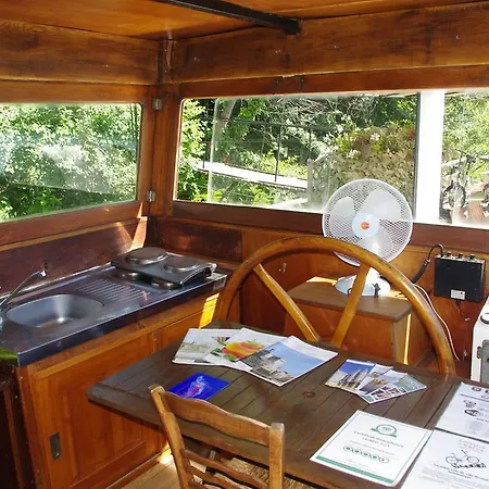 Peniche Le Hasard Bed & Breakfast