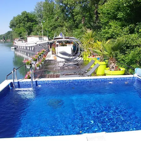 Bed & Breakfast Peniche Le Hasard