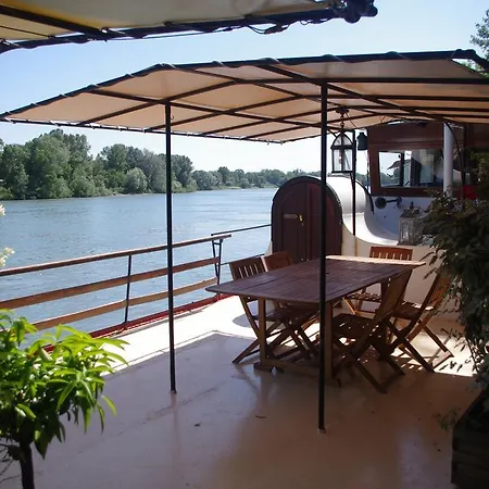 Bed & Breakfast Peniche Le Hasard