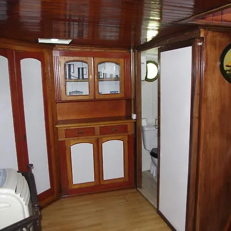 Bed & Breakfast Peniche Le Hasard 5*