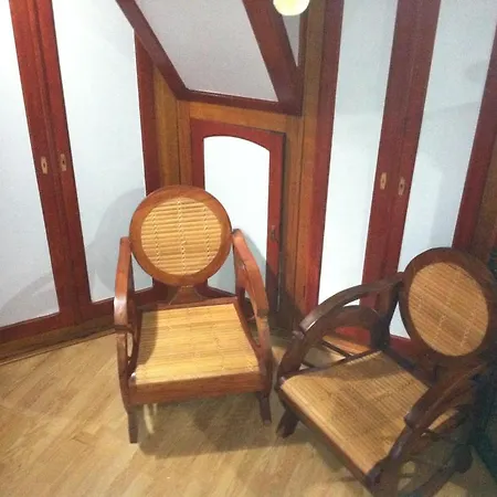 Peniche Le Hasard Bed & Breakfast Villeneuve-lès-Avignon