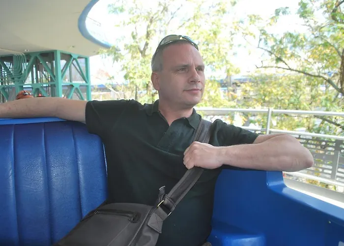 Alojamento de Acomodação e Pequeno-almoço Peniche Le Hasard 5*