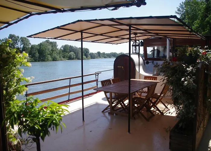 Alojamento de Acomodação e Pequeno-almoço Peniche Le Hasard