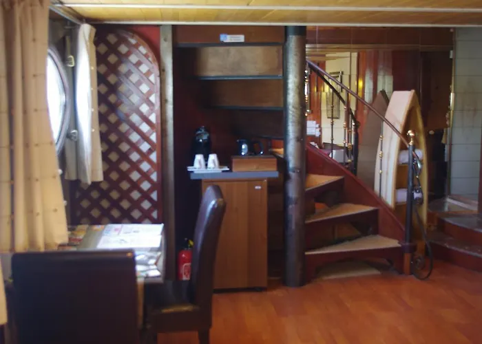 Peniche Le Hasard 5*