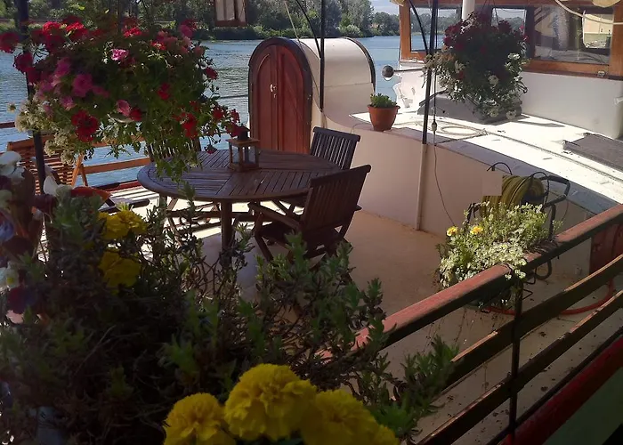 Alojamento de Acomodação e Pequeno-almoço Peniche Le Hasard